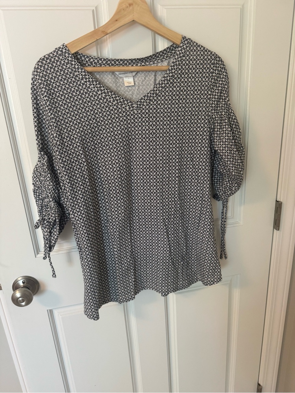 Christopher & Banks Black and White Patterned V-Neck Tie-Sleeve Top